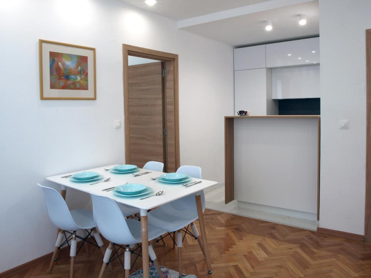L&C- Location And Comfort In 2 Bdr Apartment Sofia Exterior photo